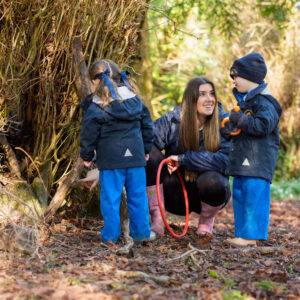HLTA speaking to children in the woods